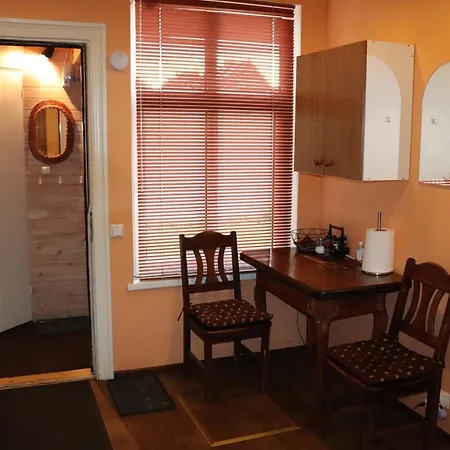 Double Bed On Tammsaare Street With Self Check-in * Parnu